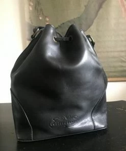 CollardManson Bucket Bag Black Leather
