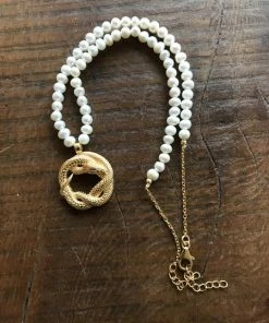 CollardManson Pearl Necklace W/Snake - Gold