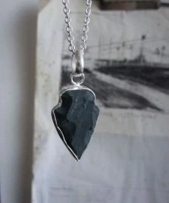 CollardManson Silver Black Agate Arrowhead Pendant Necklace