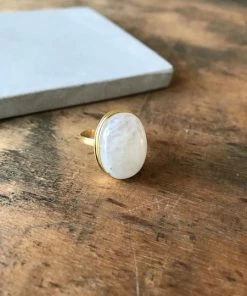 CollardManson Rainbow Moonstone Oval Ring Gold Plated